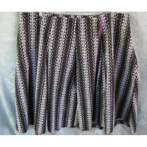 Lane Bryant Black & White Skirt Size 24 NWT